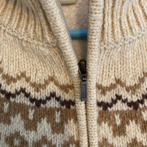 L.L. Bean Lambswool Fair Isle Sherpa Lined Jacket - Picture 5 of 12